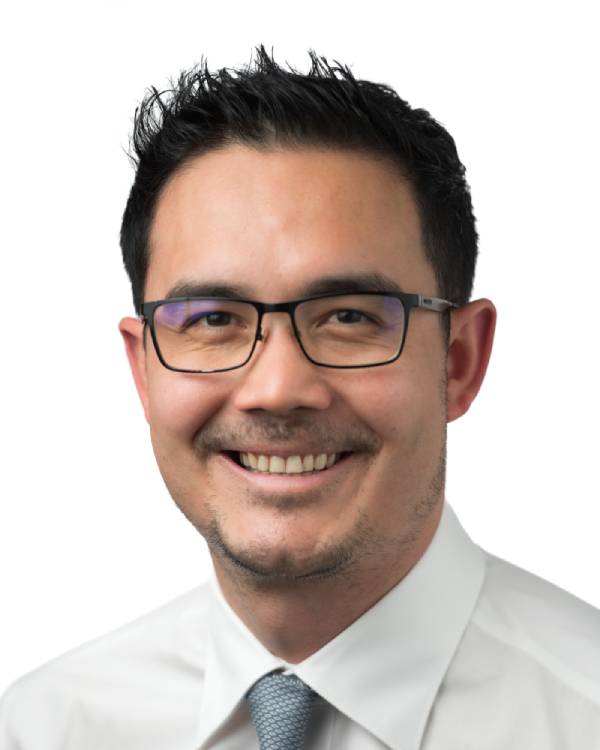 Dr Lindsay Zhou